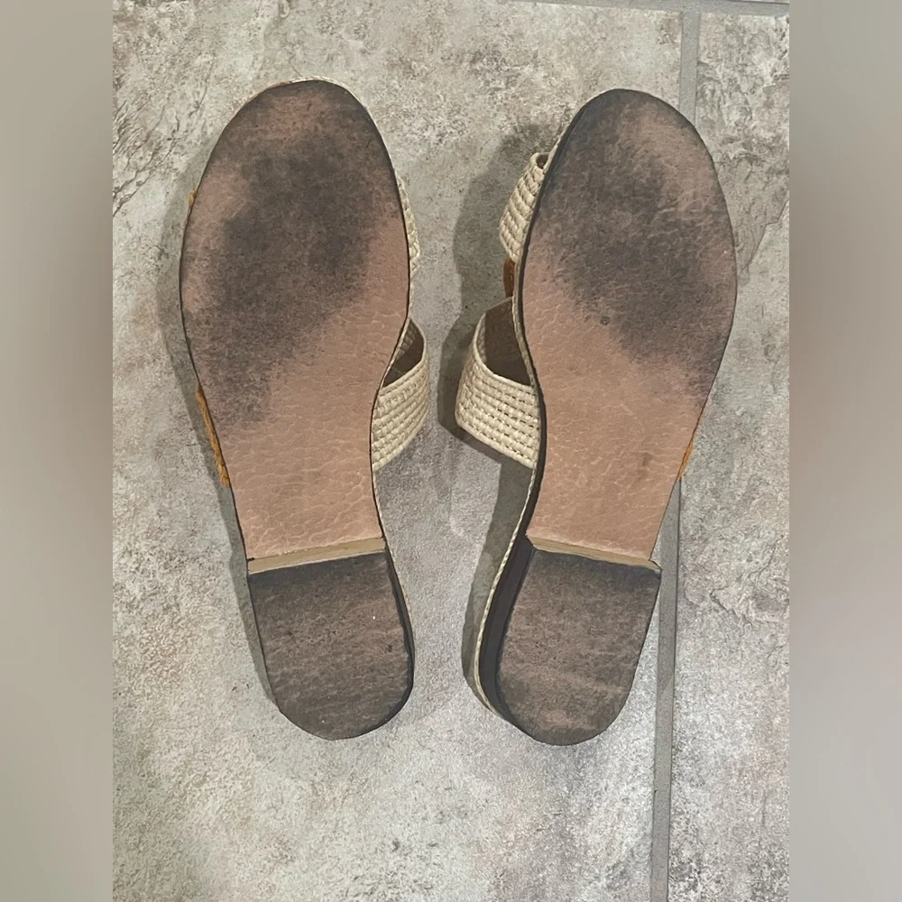 Moroccan Raffia Slides - Picture 3 of 3